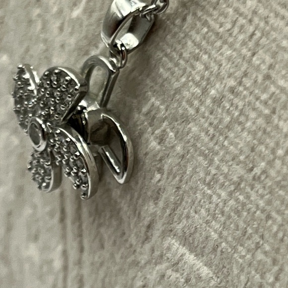 Fan Flower Spinning Windmill And Rhinestones Necklace Stainless Steel - Picture 6 of 16